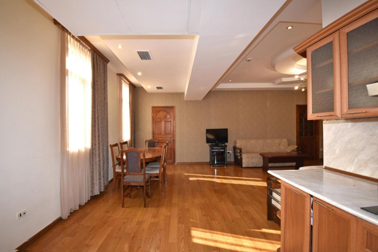 Abovyan Street 16, Apartment No 24 Єреван Екстер'єр фото